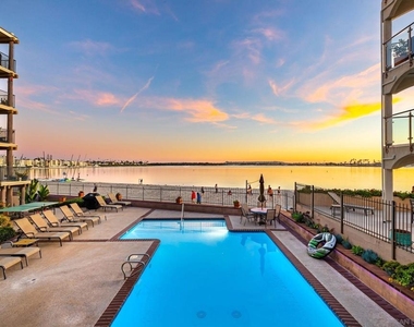 1221 Parker Pl - Photo Thumbnail 11