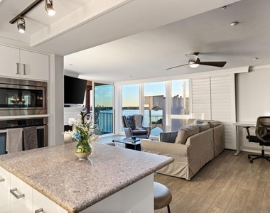 1221 Parker Pl - Photo Thumbnail 17