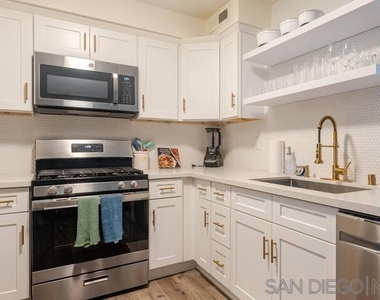 12261 Carmel Vista Rd - Photo Thumbnail 12