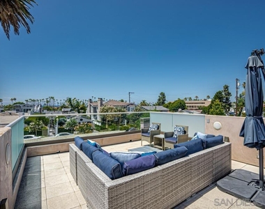 7967 Paseo Del Ocaso - Photo Thumbnail 27