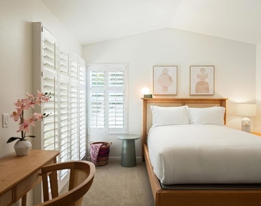 3854 Crestone Place - Photo Thumbnail 18