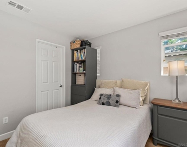 1753 Reichert Way - Photo Thumbnail 25
