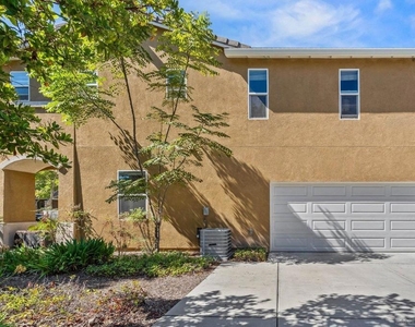 1753 Reichert Way - Photo Thumbnail 37