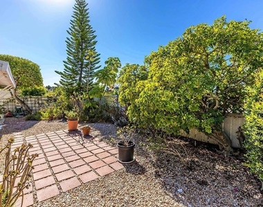8733 Elford Ct - Photo Thumbnail 26