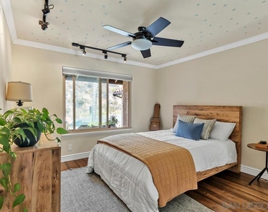 6322 Bernadette Lane - Photo Thumbnail 17