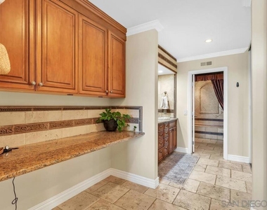 6322 Bernadette Lane - Photo Thumbnail 13