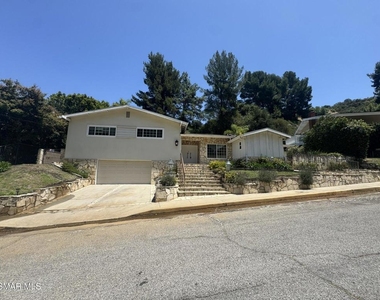 3474 Loadstone Drive - Photo Thumbnail 1