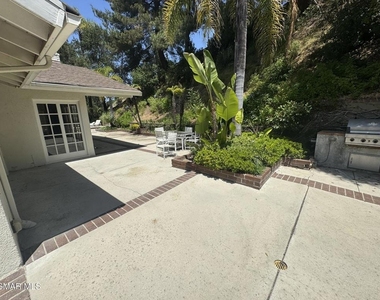 3474 Loadstone Drive - Photo Thumbnail 17
