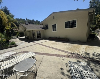 3474 Loadstone Drive - Photo Thumbnail 16