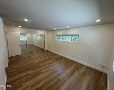 3474 Loadstone Drive - Photo Thumbnail 13