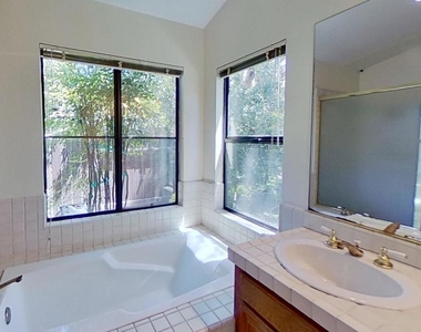 3012 Wauneta Street - Photo Thumbnail 33