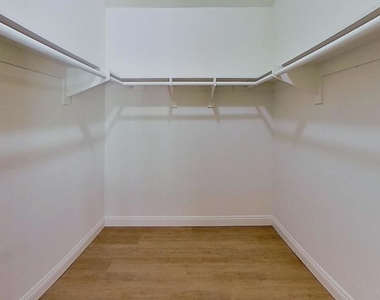 3012 Wauneta Street - Photo Thumbnail 34