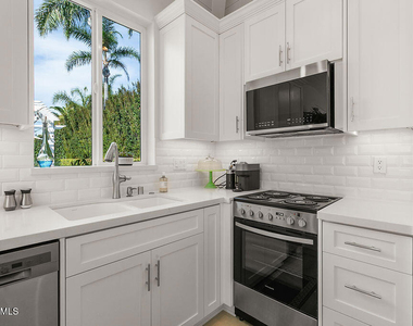 2181 Brookfield Drive - Photo Thumbnail 43