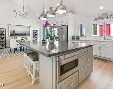 2181 Brookfield Drive - Photo Thumbnail 12