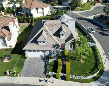 2181 Brookfield Drive - Photo Thumbnail 1