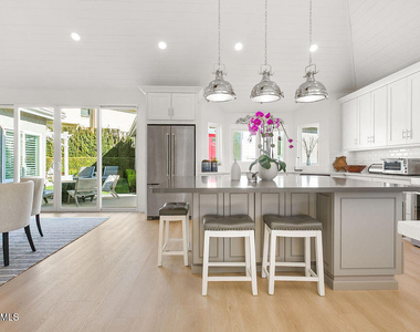 2181 Brookfield Drive - Photo Thumbnail 11