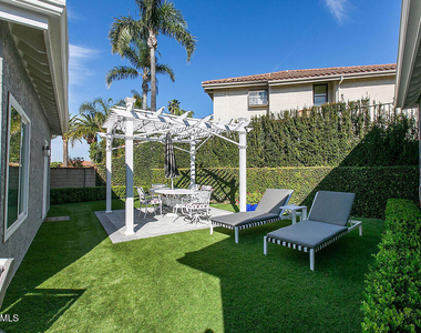 2181 Brookfield Drive - Photo Thumbnail 20