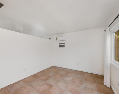 38501 Bel Air Drive - Photo Thumbnail 3