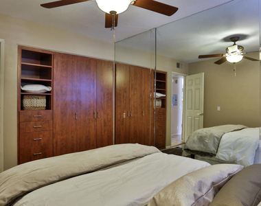 34073 Emily Way - Photo Thumbnail 4