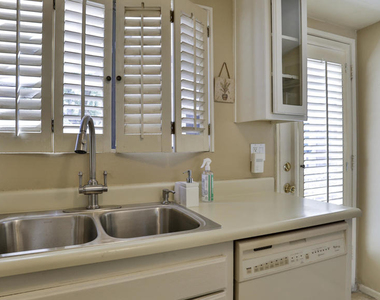 34073 Emily Way - Photo Thumbnail 18