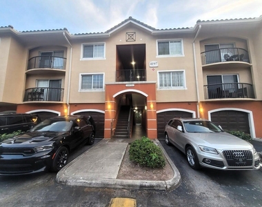4197 N Haverhill Road - Photo Thumbnail 16