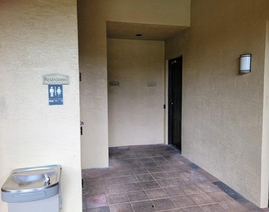 4197 N Haverhill Road - Photo Thumbnail 29