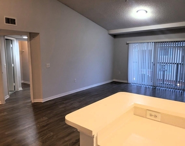 4197 N Haverhill Road - Photo Thumbnail 4