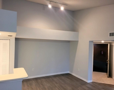 4197 N Haverhill Road - Photo Thumbnail 2