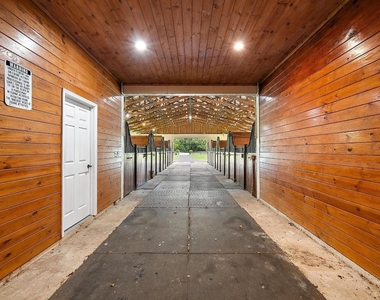 14339 Collecting Canal Road - Photo Thumbnail 28