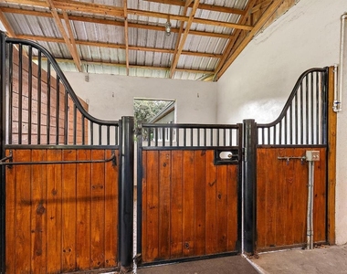 14339 Collecting Canal Road - Photo Thumbnail 23