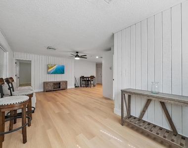 14339 Collecting Canal Road - Photo Thumbnail 35
