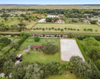 16693 Deer Path Lane - Photo Thumbnail 5