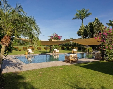 5420 Las Palmas Avenue - Photo Thumbnail 27