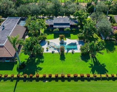 5420 Las Palmas Avenue - Photo Thumbnail 6