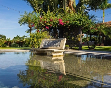 5420 Las Palmas Avenue - Photo Thumbnail 51
