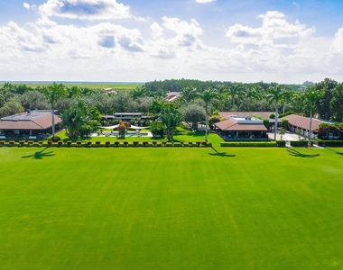 5420 Las Palmas Avenue - Photo Thumbnail 23