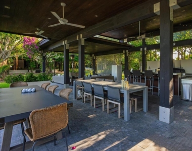 5420 Las Palmas Avenue - Photo Thumbnail 34