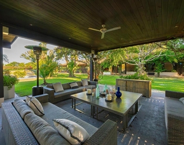 5420 Las Palmas Avenue - Photo Thumbnail 29