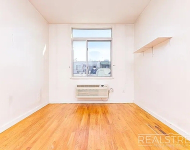 184 Noll Street - Photo Thumbnail 8