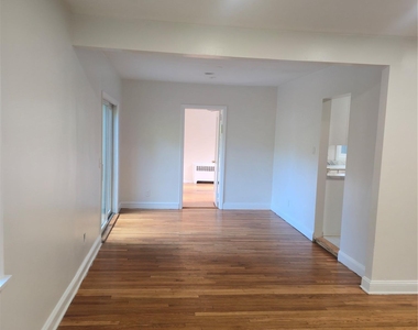1 Hadassah Lane - Photo Thumbnail 7