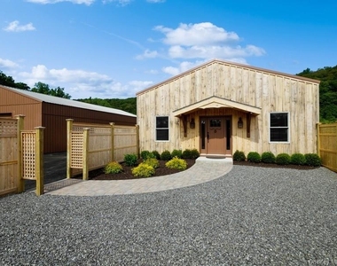 101 Duncan Road - Photo Thumbnail 8