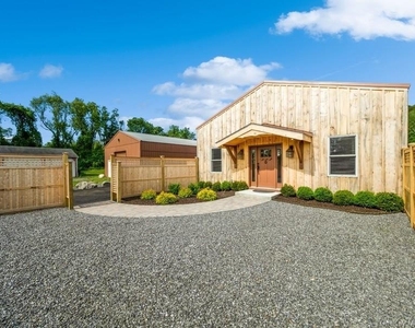 101 Duncan Road - Photo Thumbnail 7