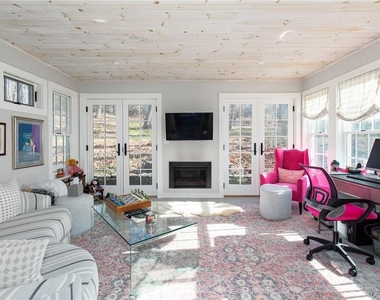 20 Taintor Way - Photo Thumbnail 13