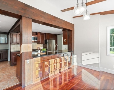 246 Mamaroneck Road - Photo Thumbnail 17