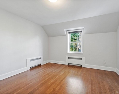 246 Mamaroneck Road - Photo Thumbnail 24