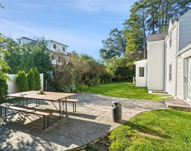 246 Mamaroneck Road - Photo Thumbnail 8