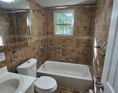16 Monticello Street - Photo Thumbnail 5