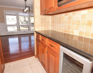27 Jill Drive - Photo Thumbnail 6