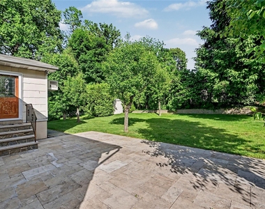 568 Manville Road - Photo Thumbnail 30