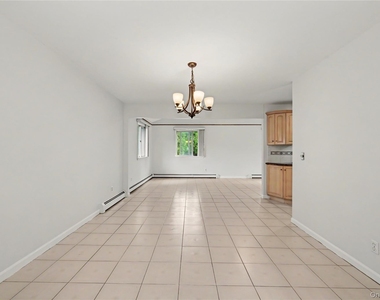 568 Manville Road - Photo Thumbnail 7